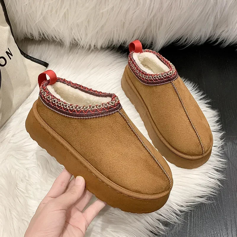 LilyMae | Cosy Winter Slipper